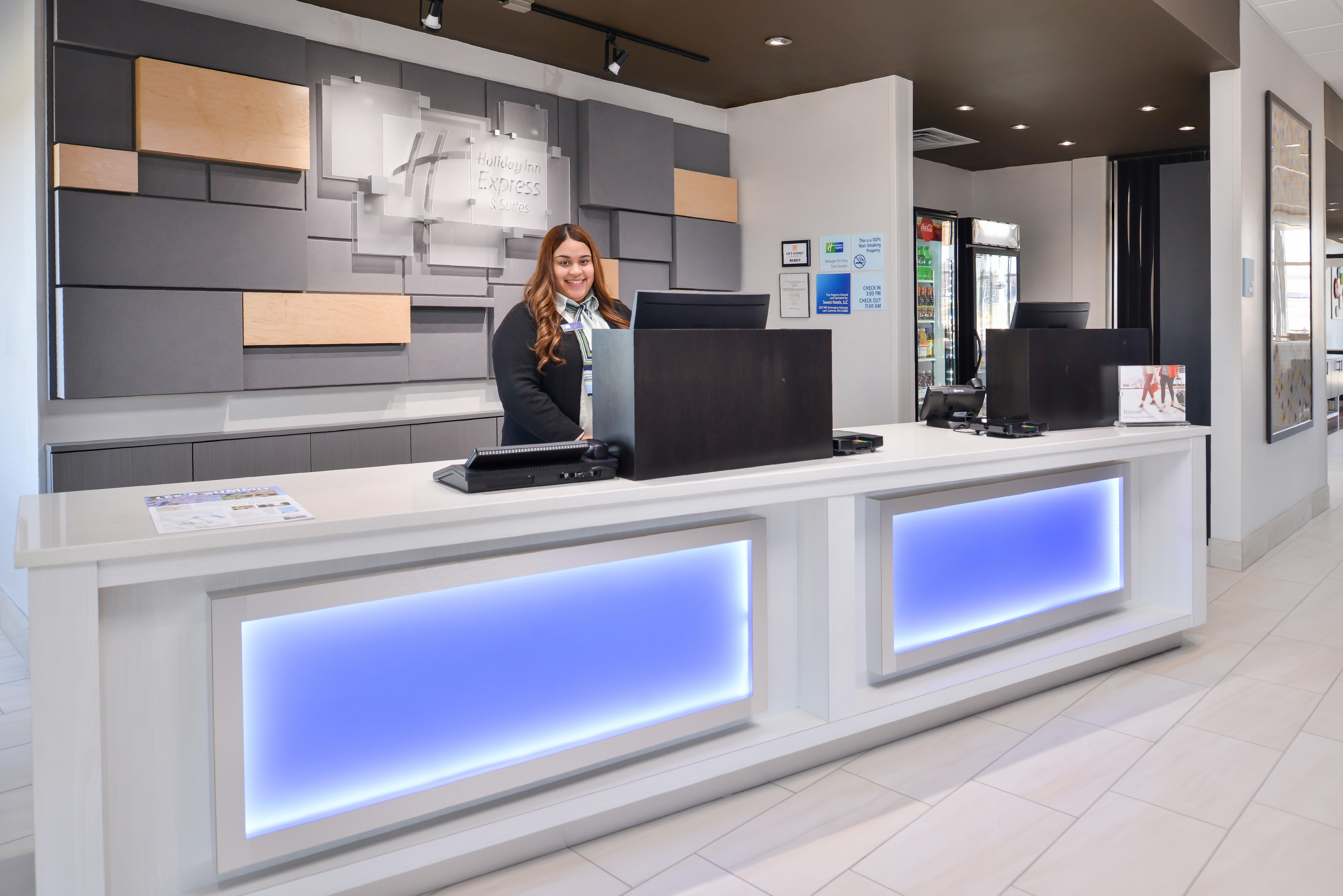 Holiday Inn Express & Suites - Kansas City - Lee'S Summit By Ihg Kültér fotó